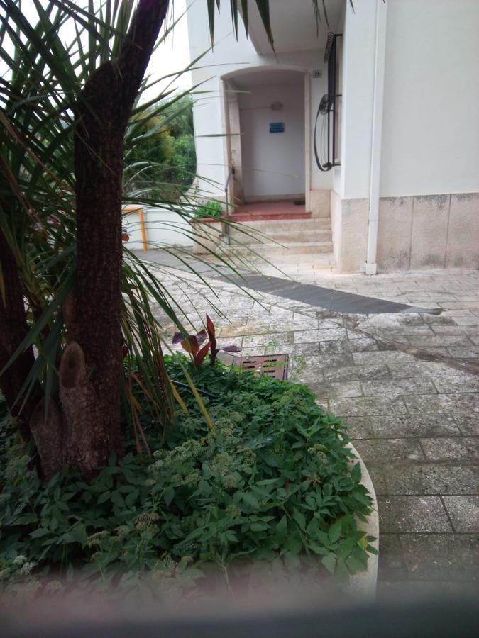 Condominio Ariazzurra S. Bart. San Bartolomeo Al Mare Bagian luar foto