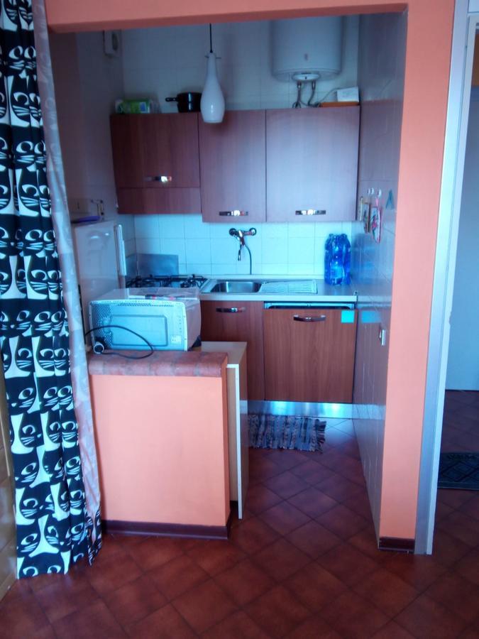 Condominio Ariazzurra S. Bart. San Bartolomeo Al Mare Bagian luar foto