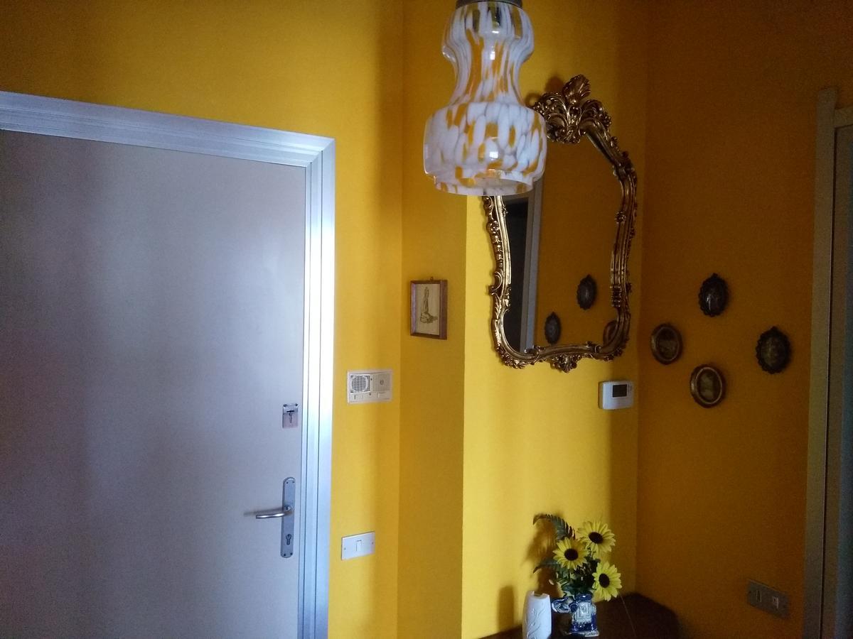 Condominio Ariazzurra S. Bart. San Bartolomeo Al Mare Bagian luar foto